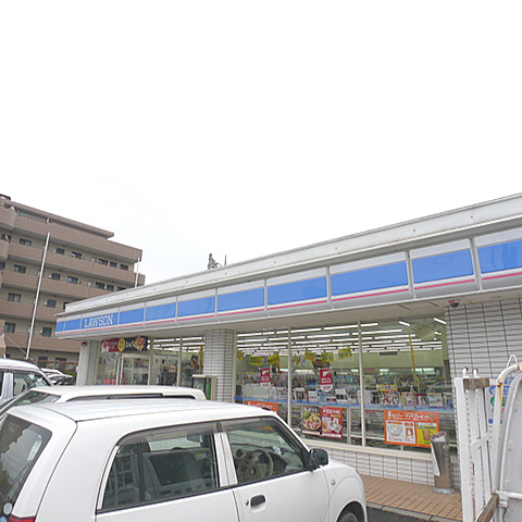 アイカワコーポ ﾛｰｿﾝ 吉川高富一丁目店