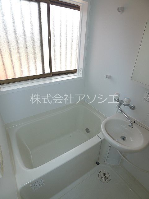 ル・ピリエ南 風呂画像