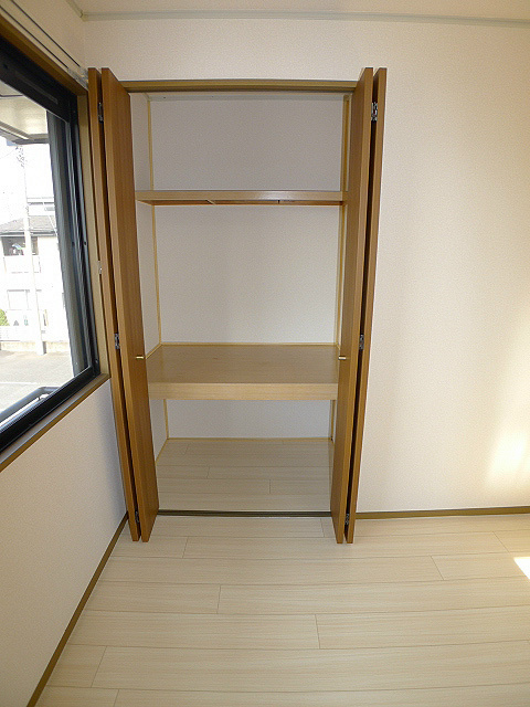セジュール　Ⅱ 洋室6帖収納
