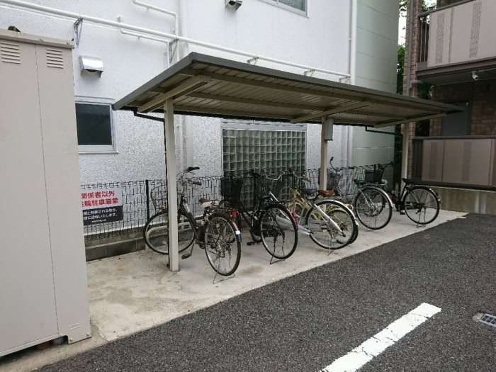 グリーンビジョン 駐輪場