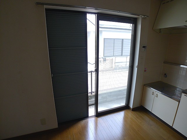 グリーンハイツ弐番館 雨戸付き