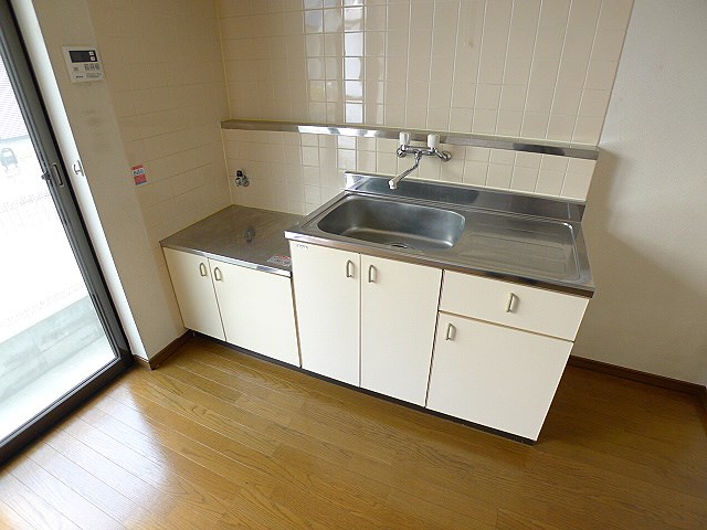 グリーンハイツ弐番館 キッチンはガスコンロ設置可