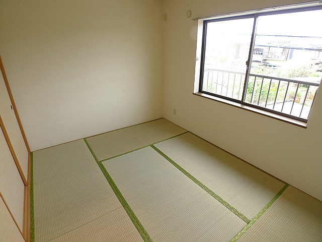 グリーンハイツ弐番館 和室6帖