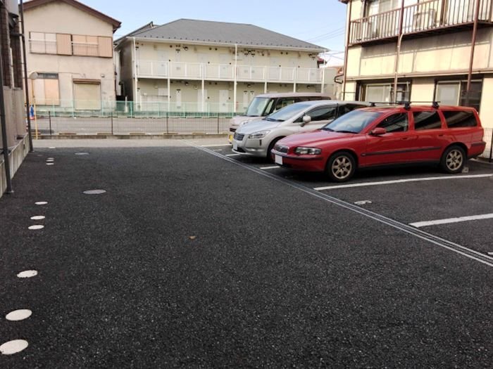グリーンビジョン 駐車場