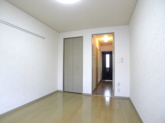 アネックス南越谷 居室