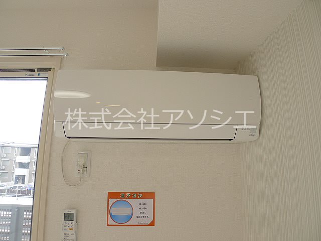 ロイジェントパークス　レイクタウン　Ⅱ　J エアコン完備