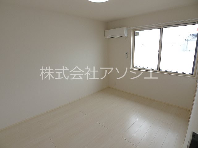ロイジェントパークス　レイクタウン　Ⅱ　J 洋室6帖
