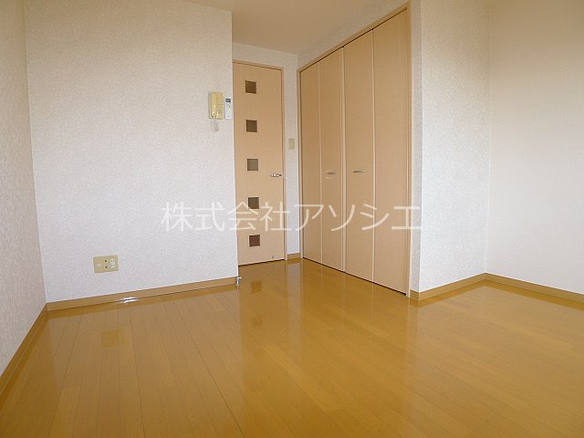 プラシード新越谷 ベッドルーム