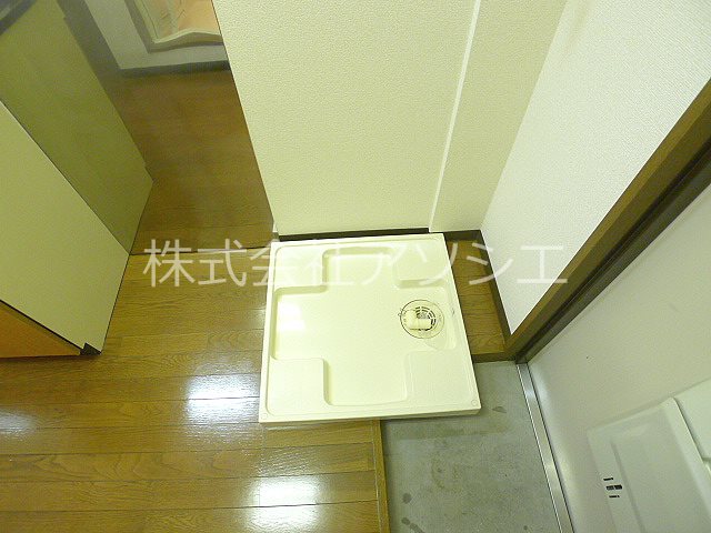 シャルマン南越谷 洗濯機置場