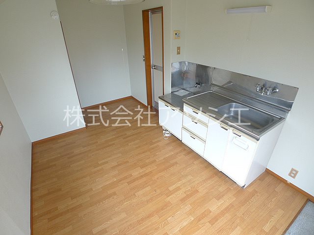 オレンジハイツイレブン 洋室6.5帖