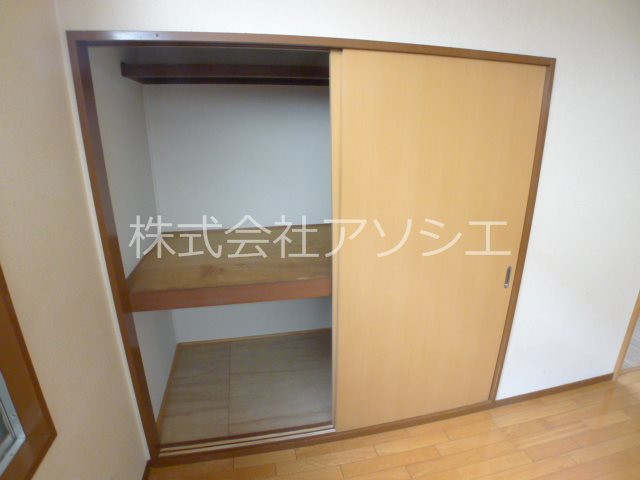 日比谷コーポ 収納
