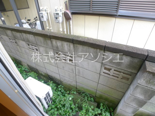 日比谷コーポ バルコニー