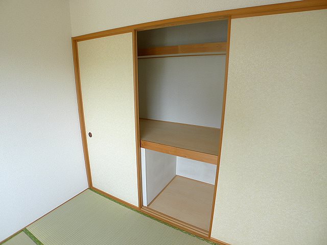 グリーンハイツ弐番館 収納