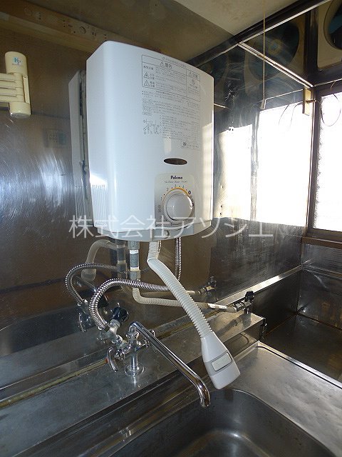 サンハイム一柳 瞬間湯沸かし器