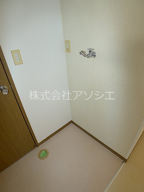サンハイム一柳 室内洗濯機置き場