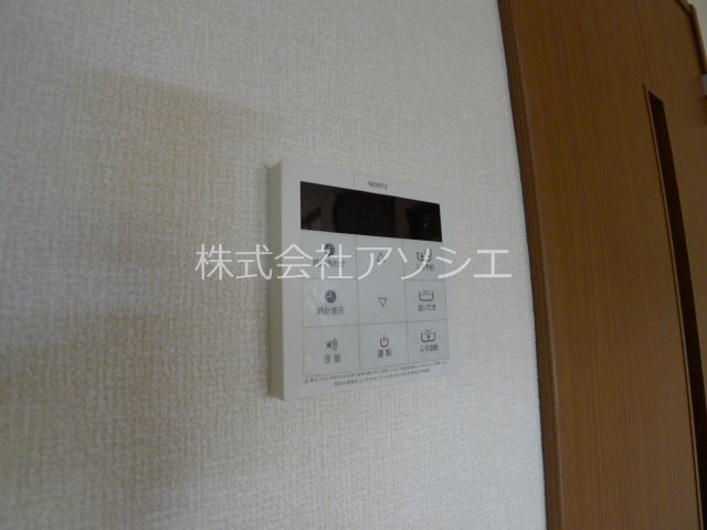 グレイスメゾン 給湯器パネル
