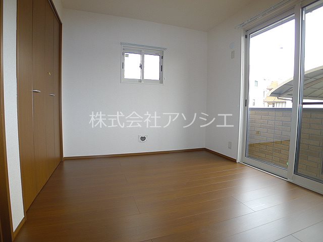 グレイスメゾン 洋室5.2帖