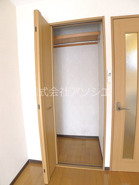 コンフォート千間台 収納