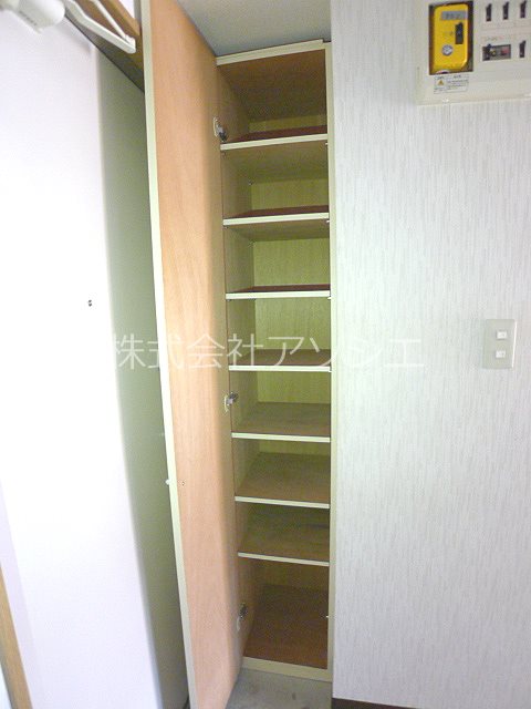 コンフォート千間台 収納