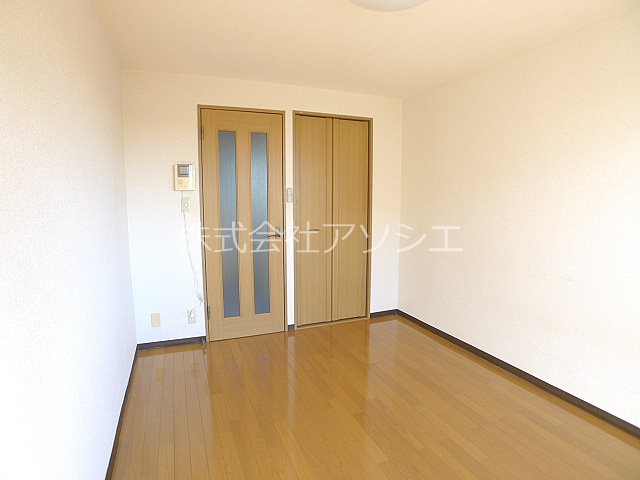 コンフォート千間台 ベッドルーム