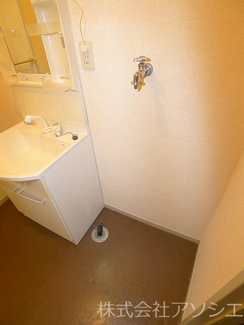 ピラタス　Ⅲ 室内洗濯機置き場