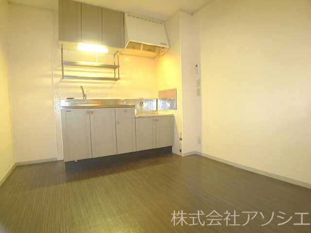 ピラタス　Ⅲ キッチン