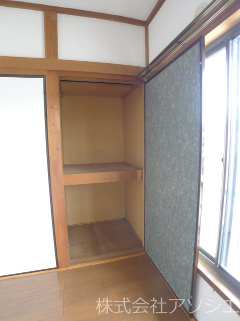 ジョイハウス金明町 収納