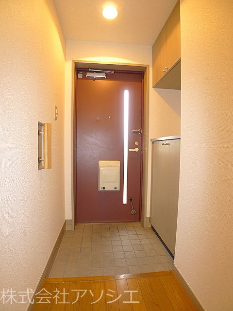 プラチド 玄関