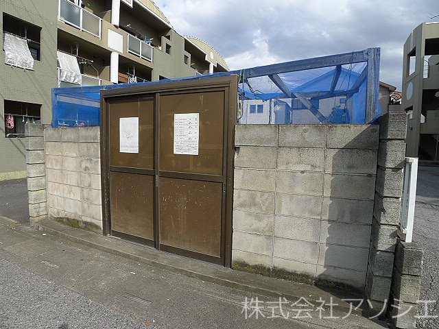 アクロシティー　A ゴミ集積場