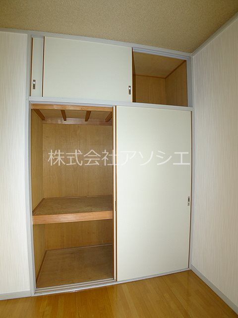 越谷レジデンス 収納
