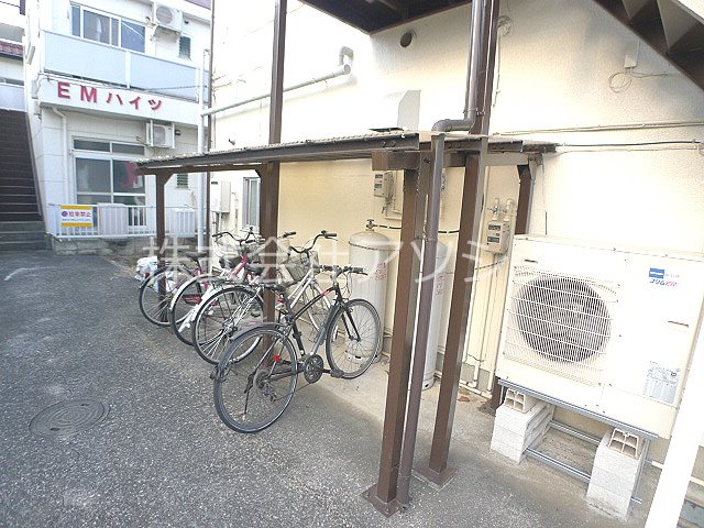 EMハイツⅡ 駐輪場