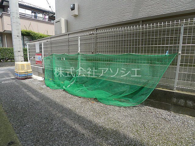 ヒルズ花田壱番館 ゴミ集積場