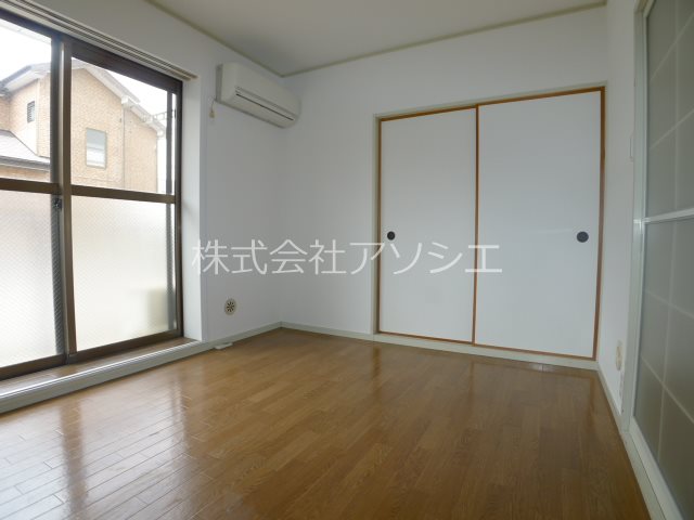 ヒルズ花田壱番館 リビング