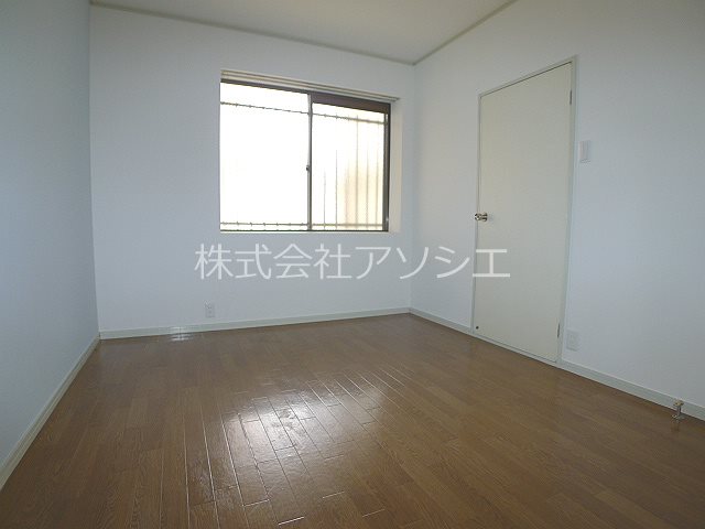 ヒルズ花田壱番館 ベッドルーム