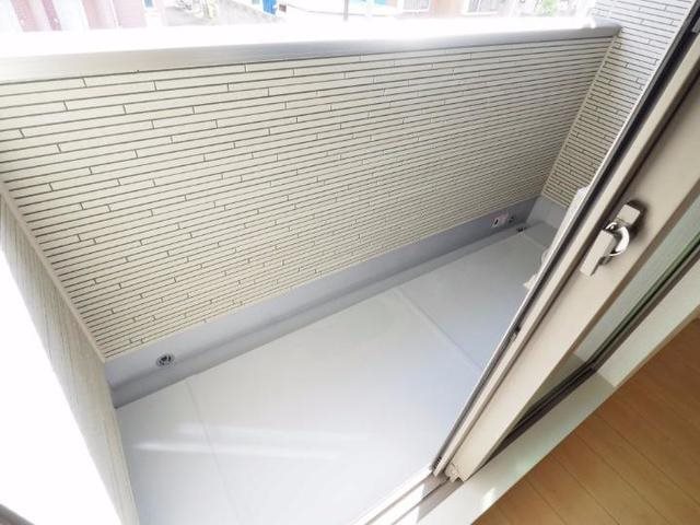 コンフォール・メゾン ベランダ
