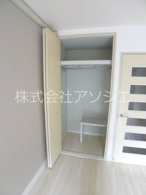 ジュネパレス越谷 収納