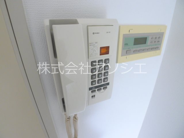 ジュネパレス越谷 インターホン