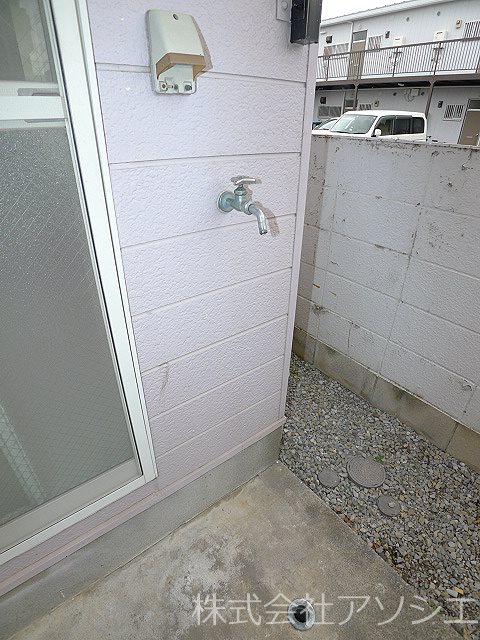 ゼフィランサス吉川 洗濯機置き場