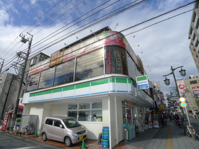 カーペンターズハウス ﾌｧﾐﾘｰﾏｰﾄ 南越谷一丁目店