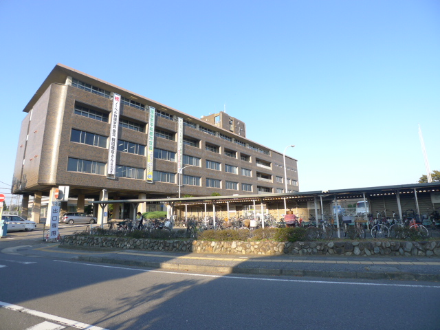 グランデール東越谷 越谷市役所