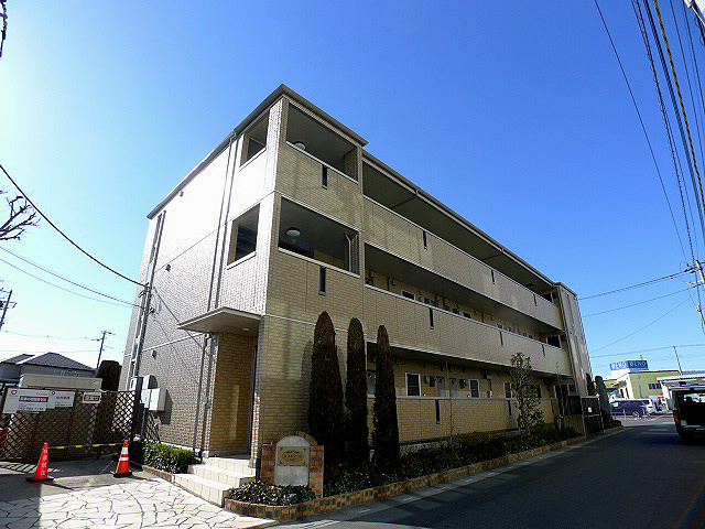 エスポワールのご紹介は住まいの窓口 アソシエにお任せ下さい。