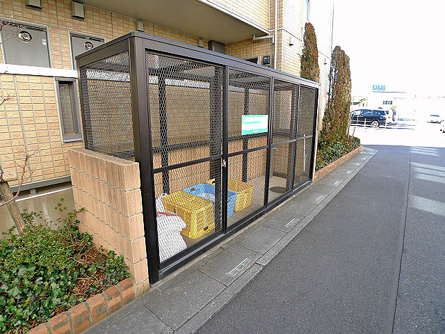 エスポワール（越谷市新越谷） ゴミ置場