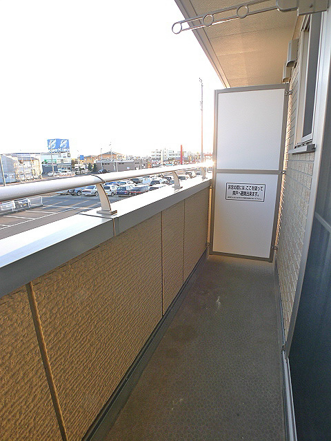 エスポワール（越谷市新越谷） ベランダ