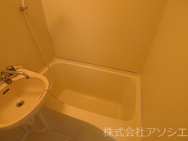 レオパレス南越谷 風呂画像