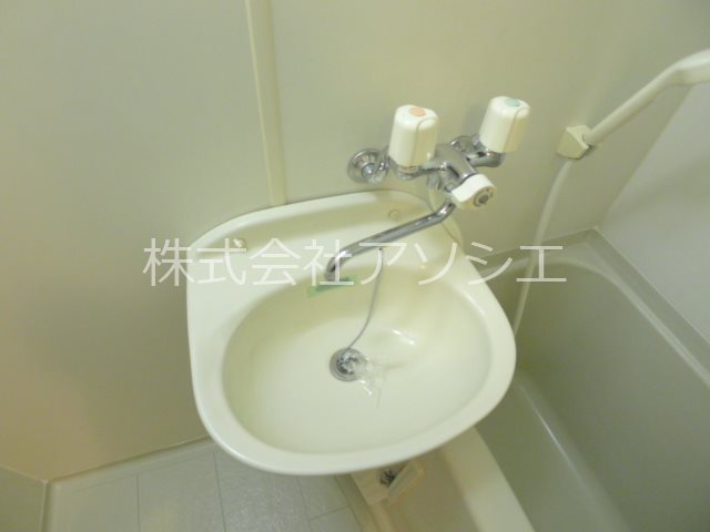 ソレジオ幸子 洗面所
