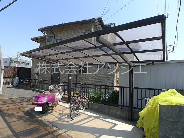ソレジオ幸子 駐車場