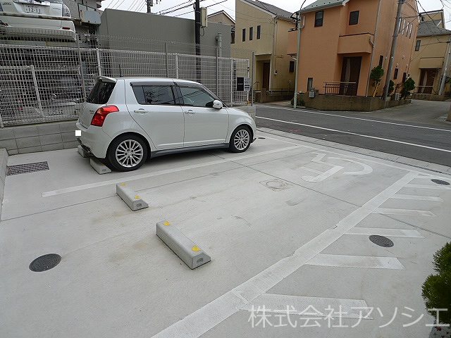 N-Stage三郷 駐車場
