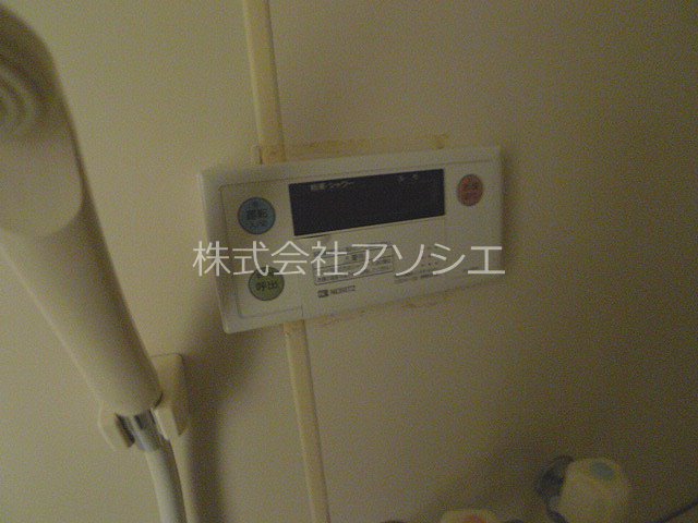 植竹ハイツ(南越谷) 給湯器パネル
