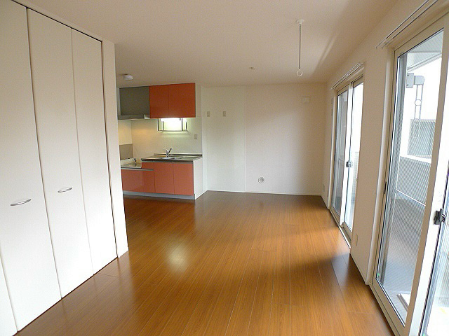 フェリーチェ（越谷市南町） ＬＤＫ11.9帖