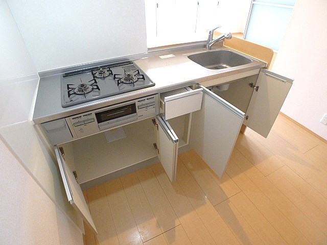 イルソーレ吉川美南　アランチャ キッチン収納